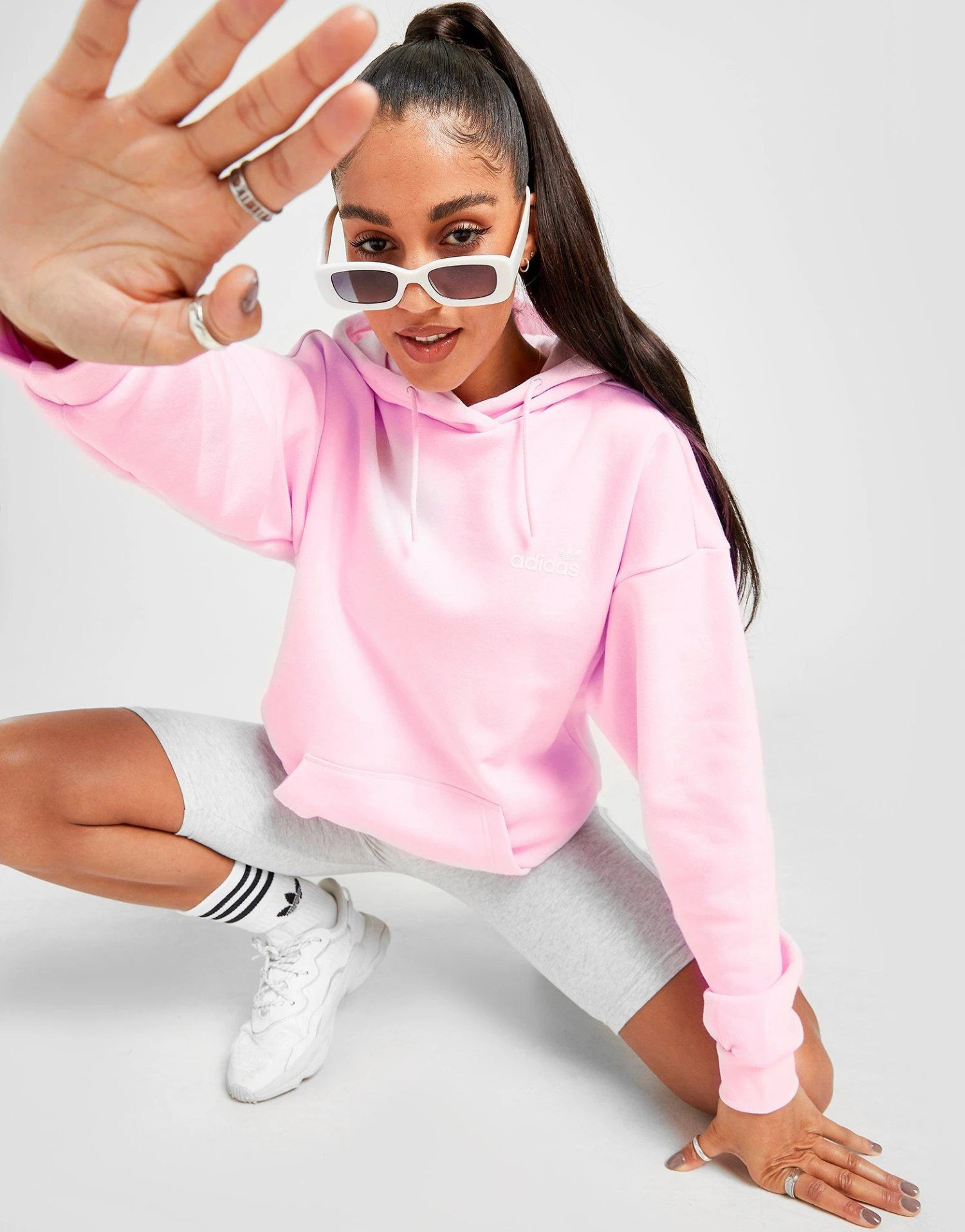 Adidas Originals Linear Fleece Overhead Hoodie 4 Adidas Originals Linear Fleece Overhead Hoodie - Image 2