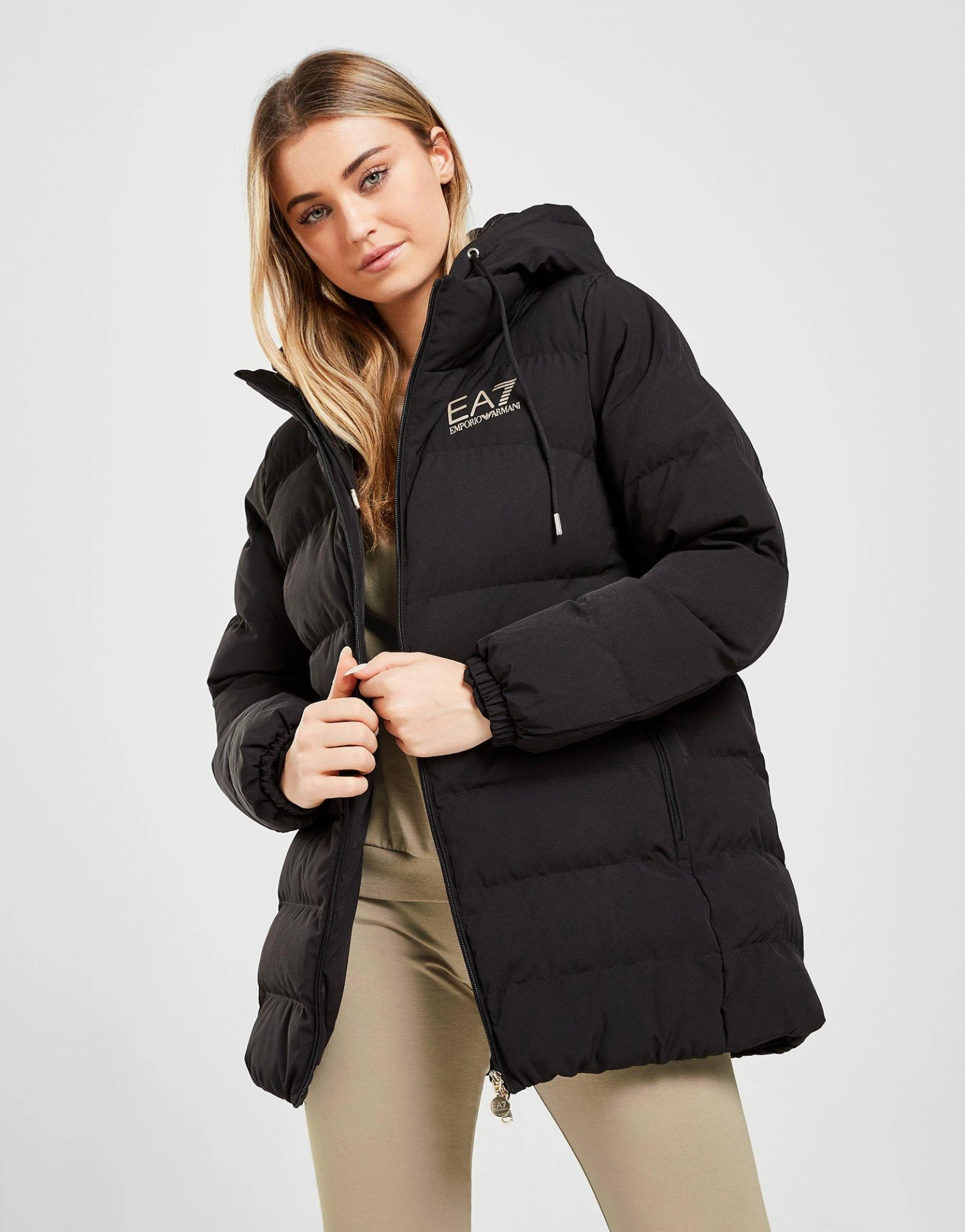 Emporio Armani EA7 Padded Logo Mid Jacket 6 Emporio Armani EA7 Padded Logo Mid Jacket - Image 4