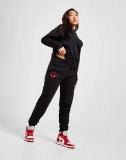 New Era NBA Chicago Bulls Core Joggers -Nike || The North Face || Adidas Originals Shop jd 615617 e