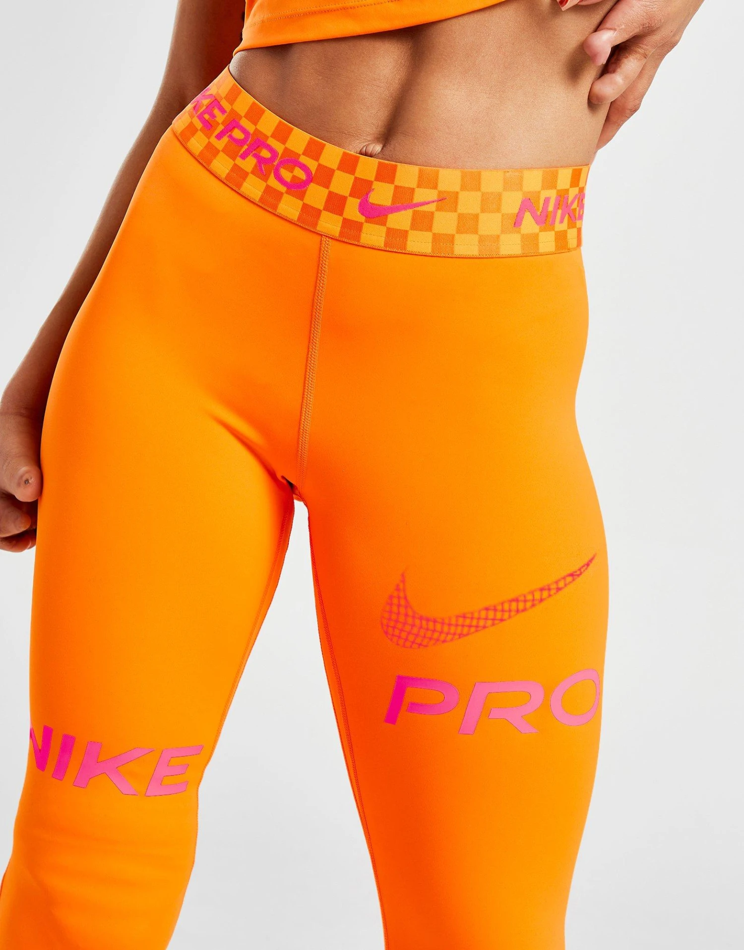 Nike Training Pro Graphic Leggings 6 Nike Training Pro Graphic Leggings - Image 4