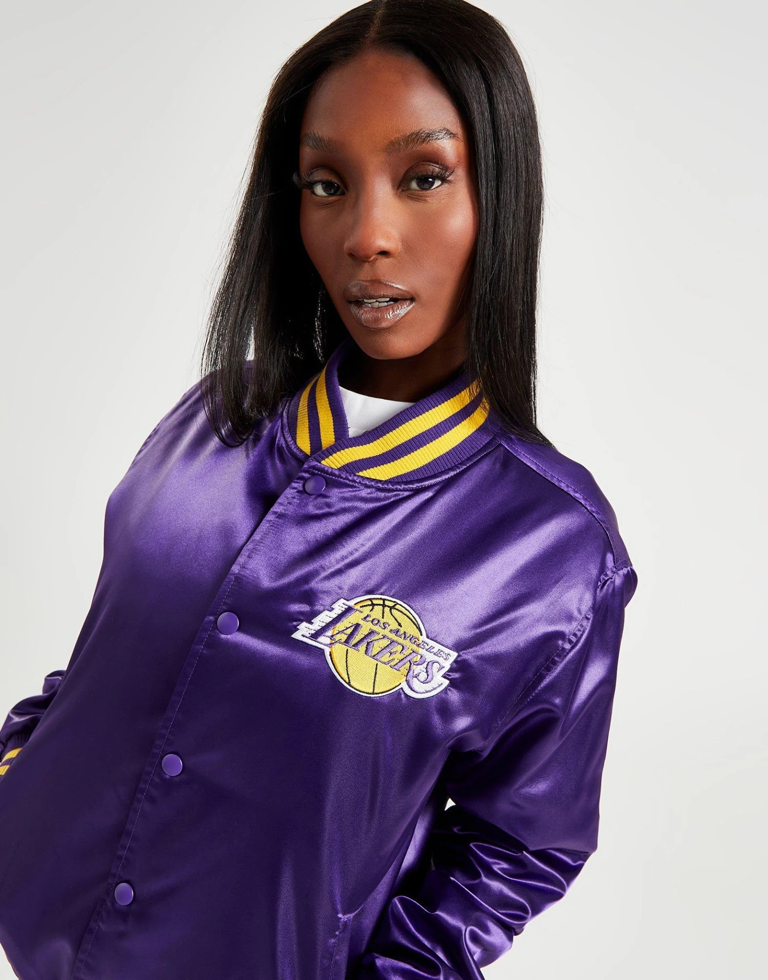 New Era NBA LA Lakers Bomber Jacket 3 New Era NBA LA Lakers Bomber Jacket - Image 2