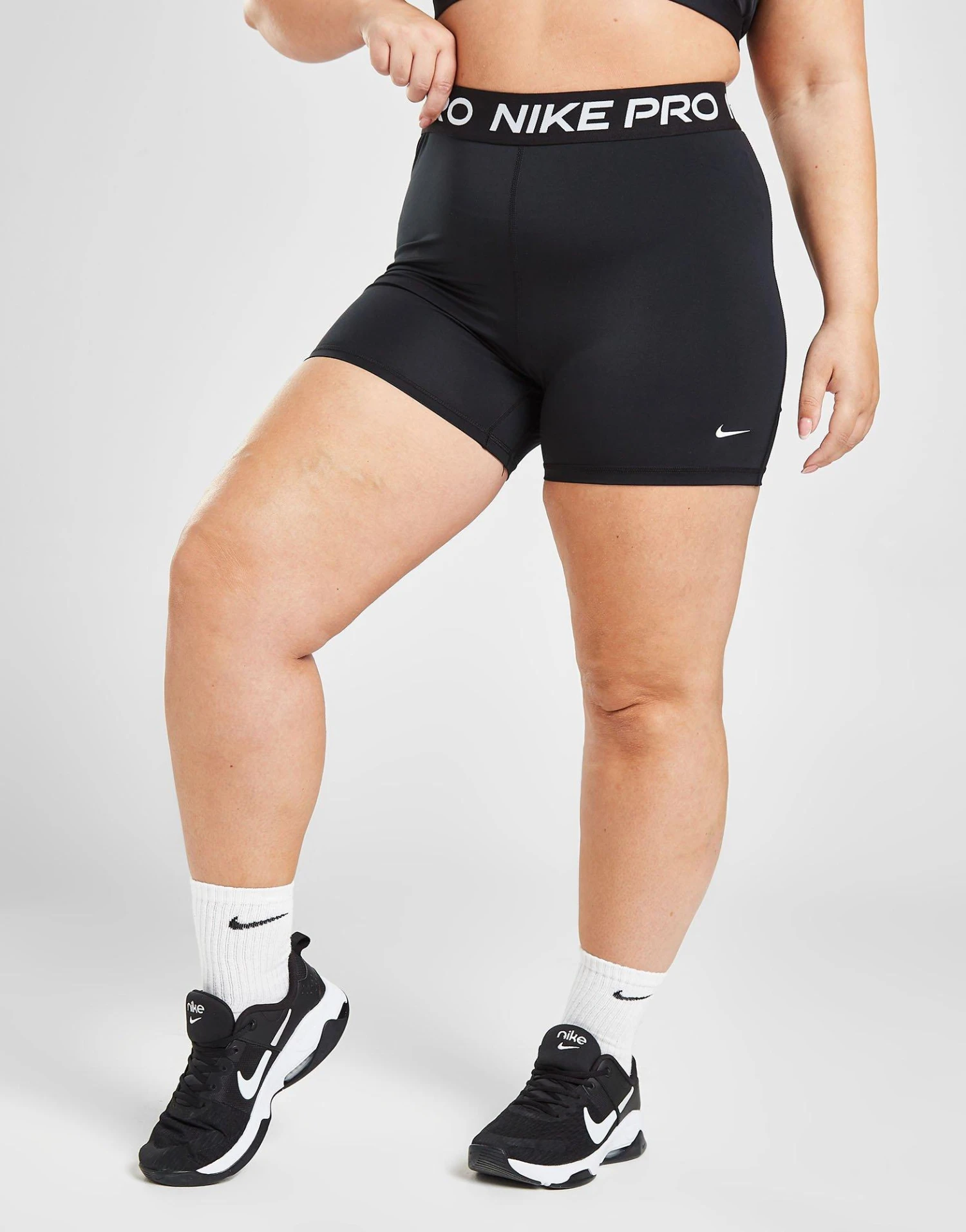 Nike Plus Size Pro 5" Shorts 4 Nike Plus Size Pro 5" Shorts - Image 2
