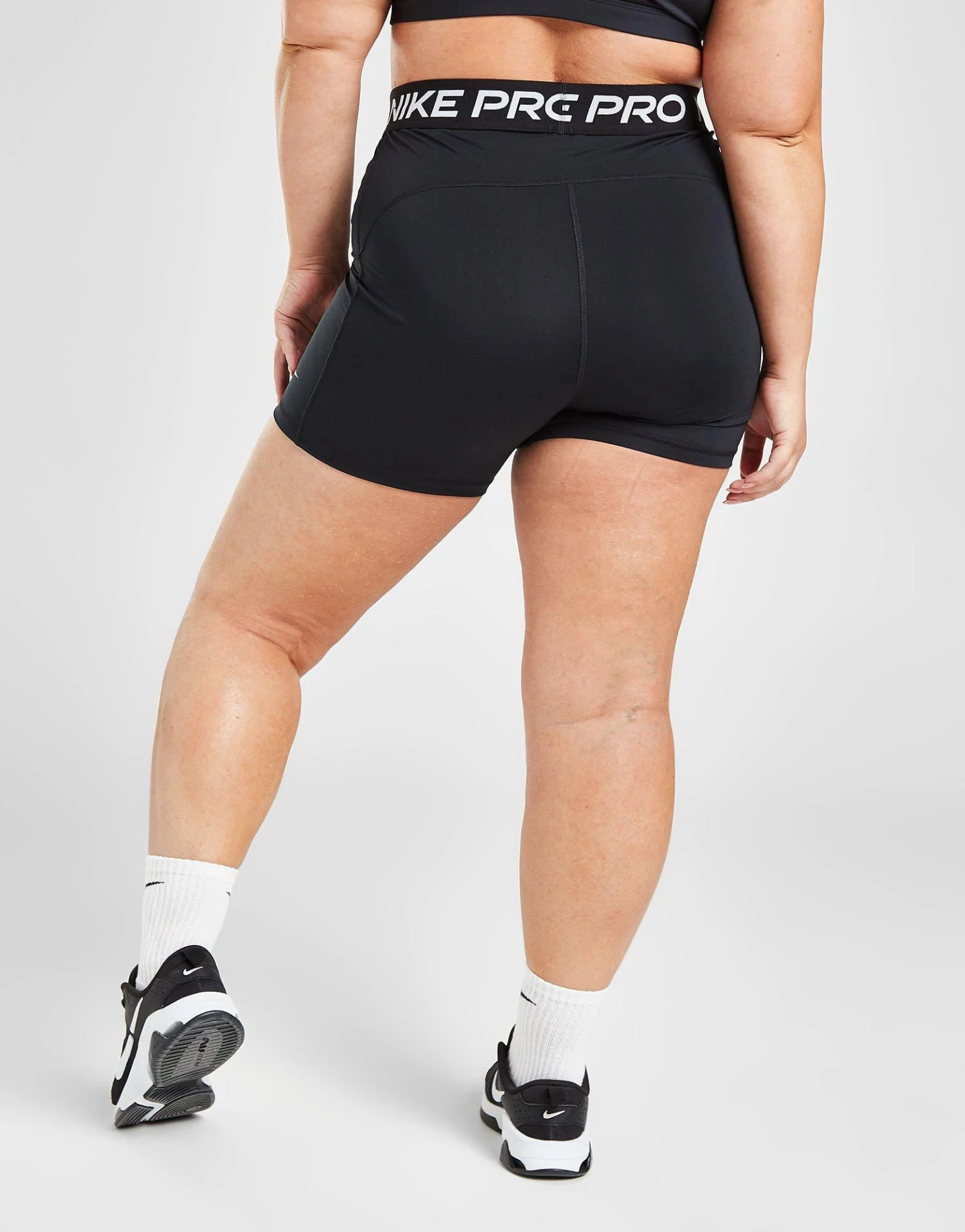 Nike Plus Size Pro 5" Shorts 5 Nike Plus Size Pro 5" Shorts - Image 3