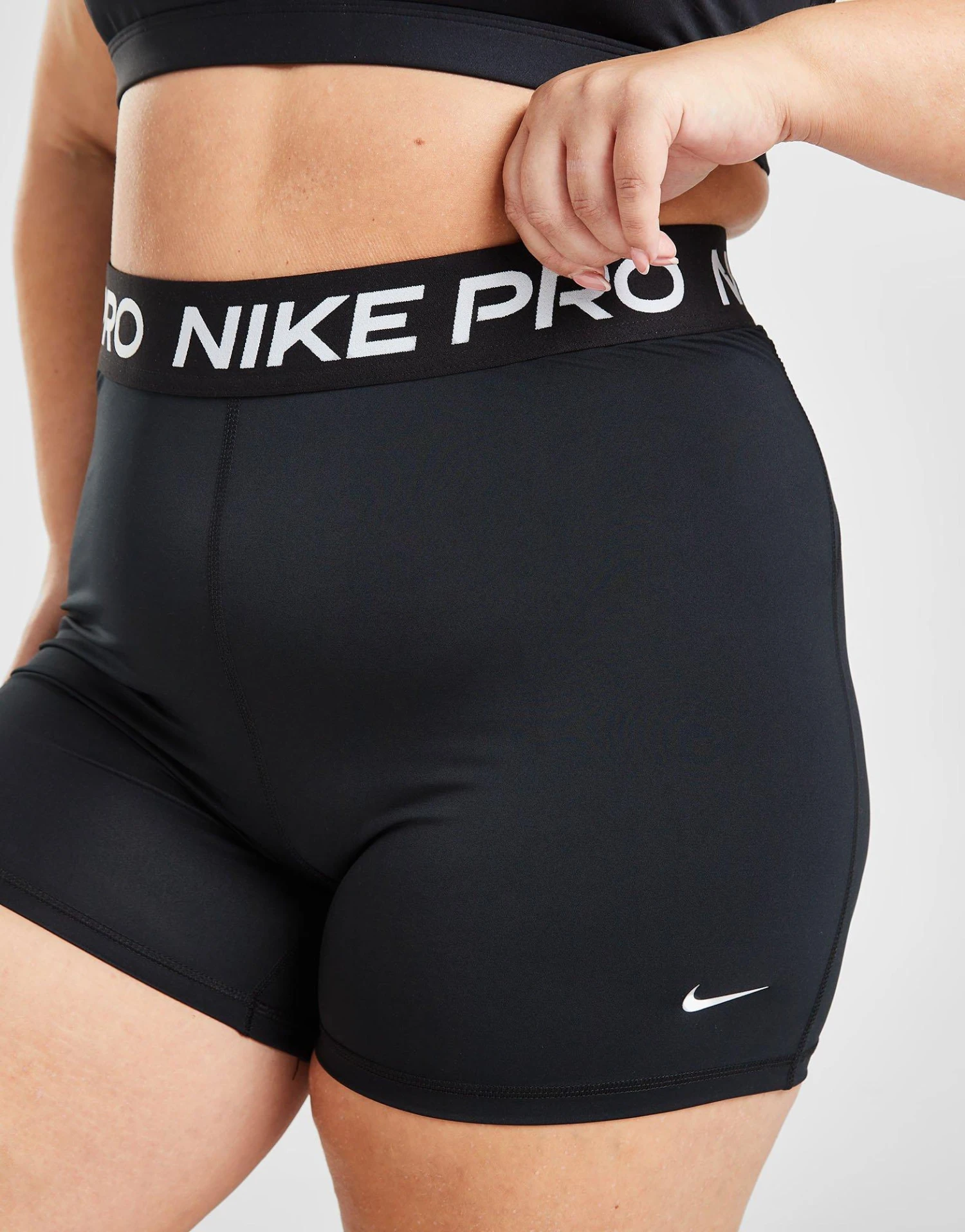 Nike Plus Size Pro 5" Shorts 6 Nike Plus Size Pro 5" Shorts - Image 4