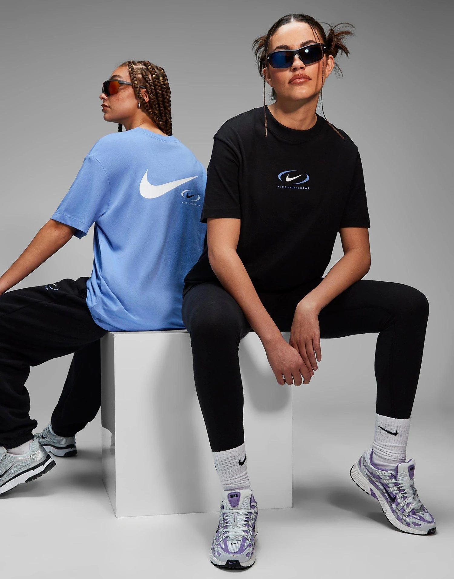 Nike Swoosh T-Shirt 3 Nike Swoosh T-Shirt