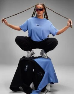 Nike Swoosh Boyfriend T-Shirt -Nike || The North Face || Adidas Originals Shop jd 669157 c