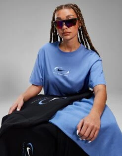 Nike Swoosh Boyfriend T-Shirt -Nike || The North Face || Adidas Originals Shop jd 669157 d