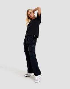 Nike Trend Woven Cargo Pants -Nike || The North Face || Adidas Originals Shop jd DO7209 010 C 0001 c