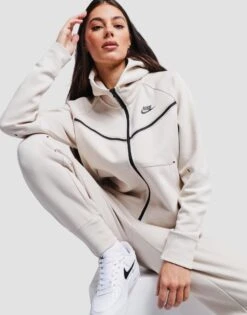 Nike Tech Fleece Full Zip Hoodie